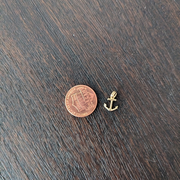 14k Anchor Charm - Picture 3 of 3